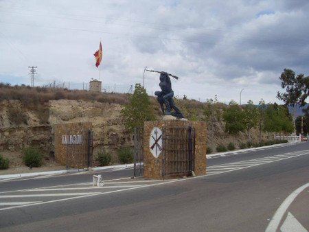 Acuartelamiento Brigada Rey Alfonso XIII, Viator, Almeria 🗺️ Foro Belico y Militar 1