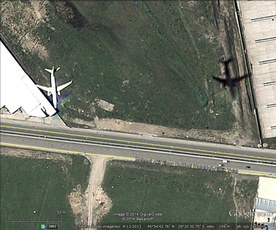 Avion despegando de un aeropuerto de Estambul 1 - Avion Despegtando o Aterrizando en 🗺️ Foro General de Google Earth