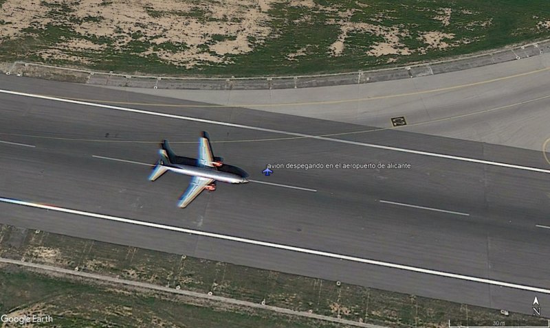 Aviones rosas en la base aerea de Elefsis, Grecia 🗺️ Foro General de Google Earth 0