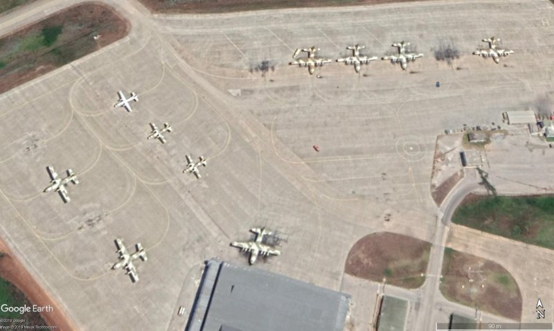 Base aérea de Kenitra, Marruecos 1 - 8 bombarderos SU-24 en Voronezh, Rusia 🗺️ Foro Belico y Militar