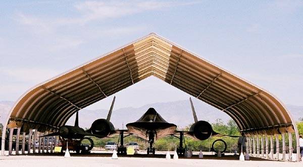 avion espia blackbird 0 - Mig-23 al lado de una Mig-25 Libia 🗺️ Foro Belico y Militar