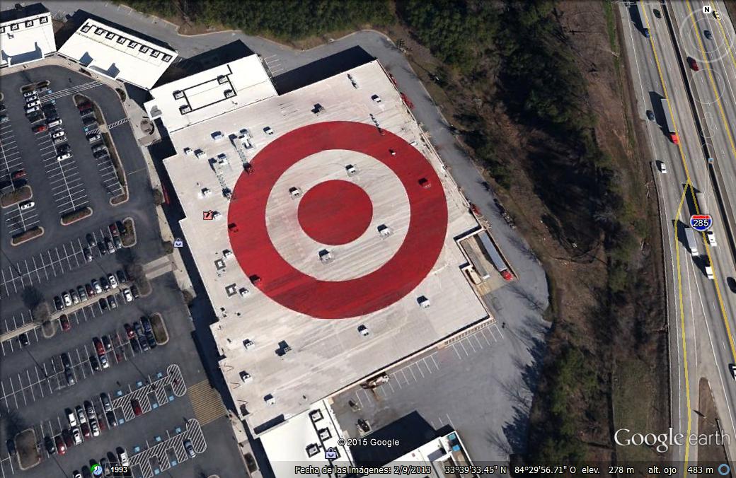 Diana gigante en un tejado 1 - Una T en el valle de McLaren - Australia 🗺️ Foro General de Google Earth