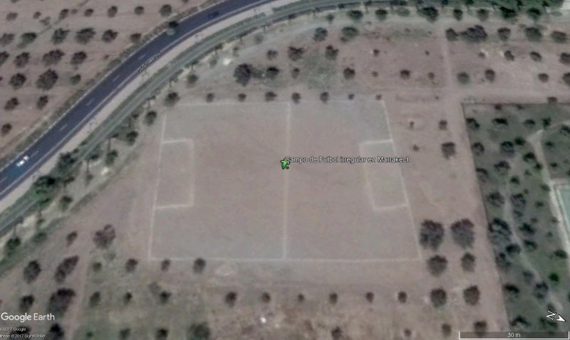 Campo de fútbol irregular en Marrakech 1 - Campos de fútbol trapezoidal en La Paz, Bolivia 🗺️ Foro Deportes y Aficiones