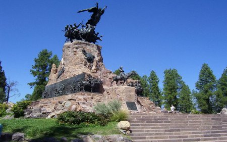 Cerro de la Gloria, Mendoza, Argentina 0