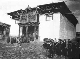 Monasterio Chagdud Sengue Dzong, Centro De Budismo Tibetano 0