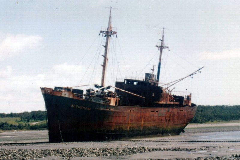 Buque Mercante DESDEMONA en CABO SAN PABLO, ARGENTINA 2 - Barcos Hundidos y Naufragios