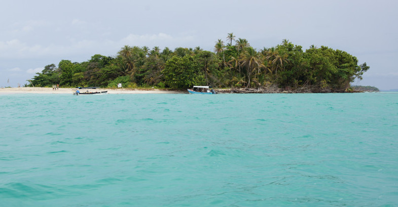 Isla Zapatilla o Cayo Zapatilla - Lugares de Interés en el Archipiélago de Bocas del Toro