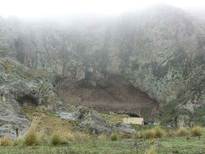 Las Grutas de Intihuasi con 8000 años de antiguedad 2