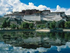 Palacio Potala, en Lhasa, residencia del Dalai Lama 2