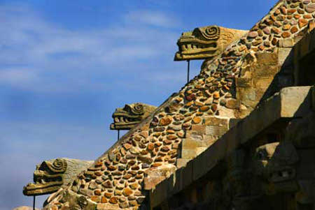 Piramide de la serpiente, Teotihuacan, Mexico 1