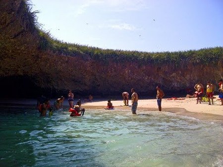 Playa Escondica, islas Marietas, México 1