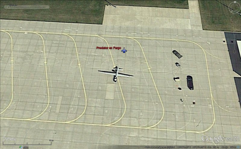 Mq-1 Predator en Fargo, Dakota del Norte 1 - UAV, Drones: Aviones no tripulados cazados con Google Earth