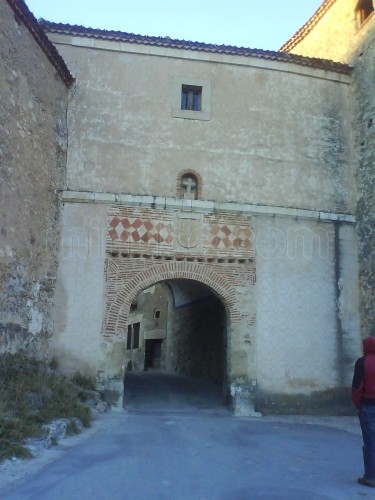 Puerta de Pedraza - Ciudades y pueblos amurallados