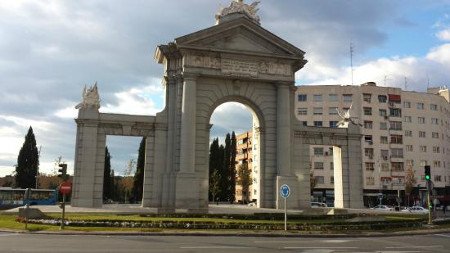 Puerta de San Vicente, Glorieta San Vicente, Madrid 0