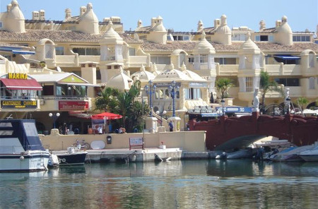 Puerto Marina Shopping, Benalmadena, Malaga 1