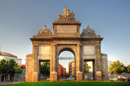 Rotonda y Puerta de Toledo, Madrid 0