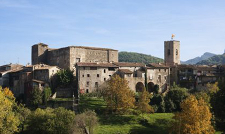 Santa Pau, La Garrotxa, Girona, Catalunya 1