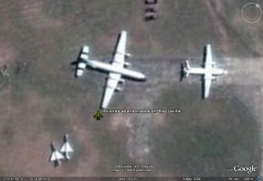 aviones abandonados en brazzaville