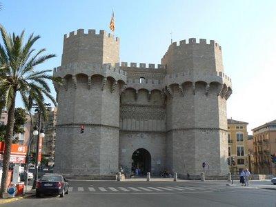 Puertas de Valencia, Torres de Serranos 0