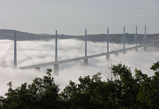 Asi es ahora, ya terminado. - Grandes Puentes