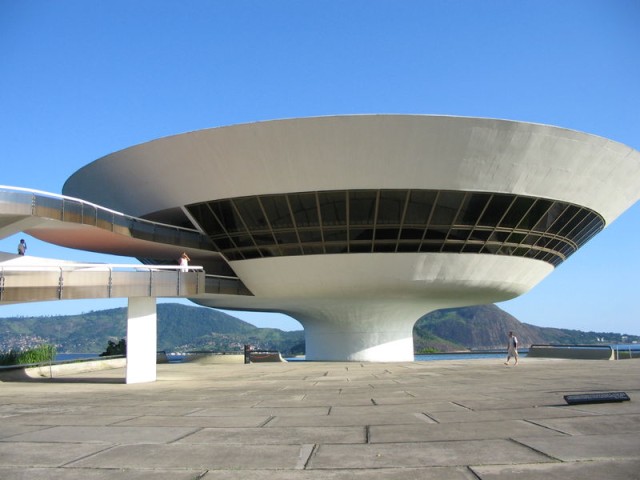 Museo arte contemporaneo -Niteroi-Brasil. 0