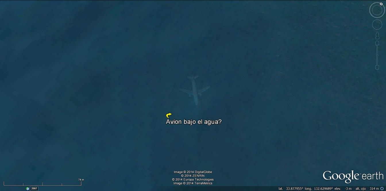 Avion bajo el agua - Aeropuerto de Matsuyama, Japón 1 - Avión despegando de Cancún 🗺️ Foro General de Google Earth