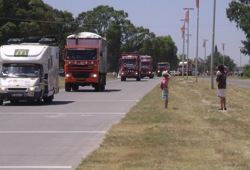 CAMIONES DEL DAKAR POR BAHIA BLANCA ARGENTINA 1 - Primera Etapa Dakar 2012 - Mar del Plata - Santa Rosa 🗺️ Foro Deportes y Aficiones