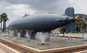 Eaqueleto de un submarino en muelle estadounidense 🗺️ Foro Belico y Militar 0