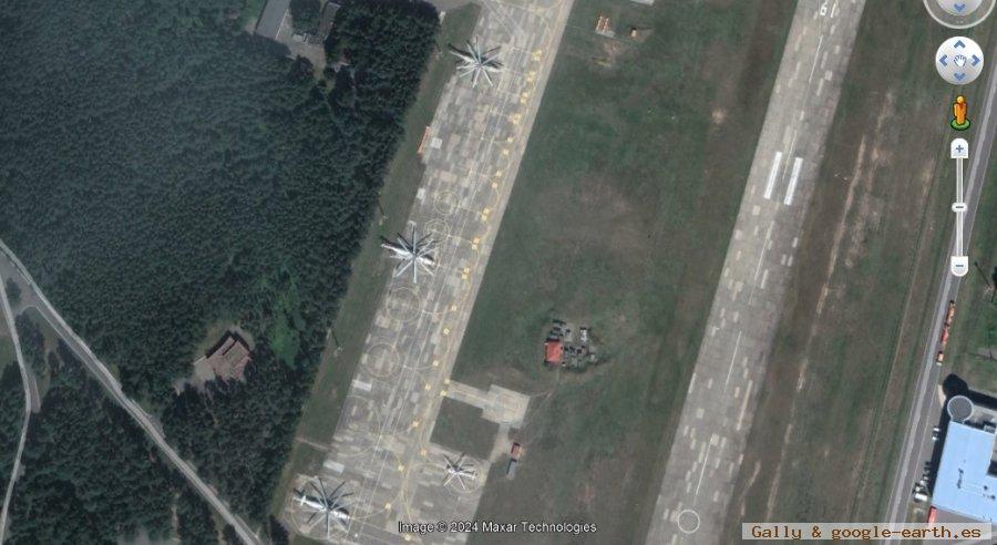 3 MI-26 en Aeródromo de Lipki, Bielorrusia 1 - Esos son Helicópteros Mi-26 y no K-50 🗺️ Foro Belico y Militar