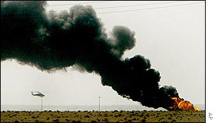 Campos petroliferos ardiendo en Iraq 0