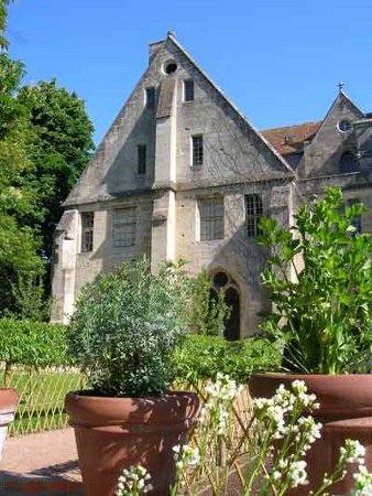 Abadía de Royaumont, Paris, Francia 0