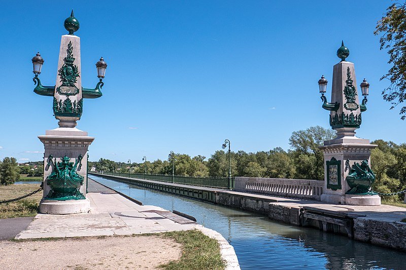 Acueducto Navegable de Briare, Loiret (Francia) 2 - Puente Canal Acuífero o Acueducto Navegable