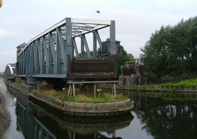 Acueducto Navegable de Barton Swing, Manchester (Inglaterra) 2 - Puente Canal Acuífero o Acueducto Navegable