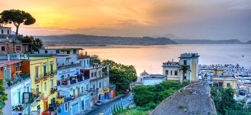 Puerto de Amalfi, Salerno, Italia 0