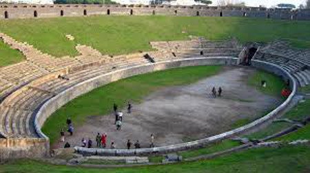 Anfiteatro de Pompeya, Nápoles, Italia 1