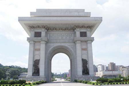 Arco de Triunfo, Pyongyang, Korea del Norte 0