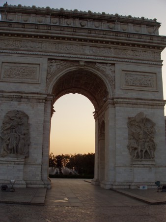 Arco del Triunfo en Shenzhen, China 0