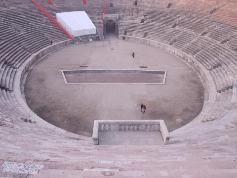 Anfiteatro Arena de Verona-Italia. 0
