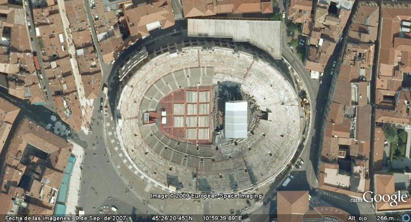 Anfiteatro Arena de Verona-Italia. 1