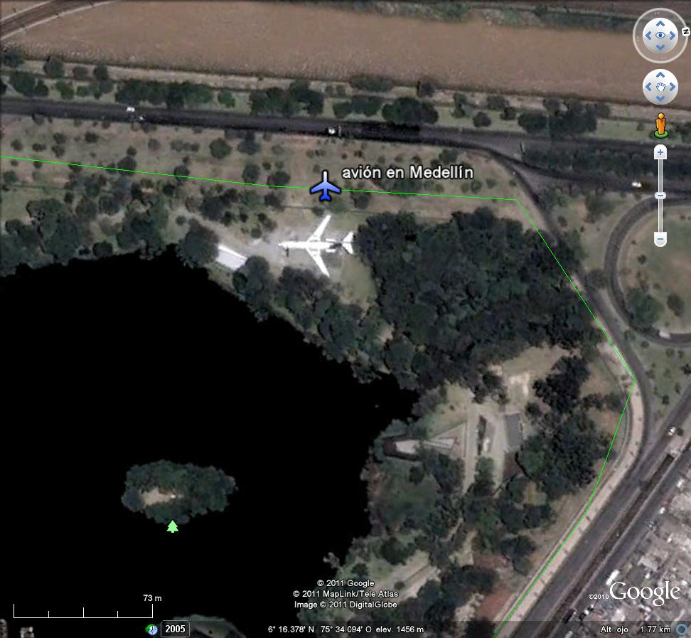 Avion en plena carrera en el Aeropuerto de Viru Viru 🗺️ Foro General de Google Earth 1