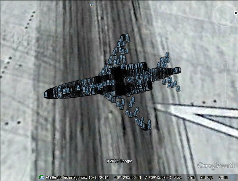 Avion de placemarks - Aeropuerto de Nueva York -Newark 0 - Avion Fantasma en la Bahia de San Diego 🗺️ Foro General de Google Earth