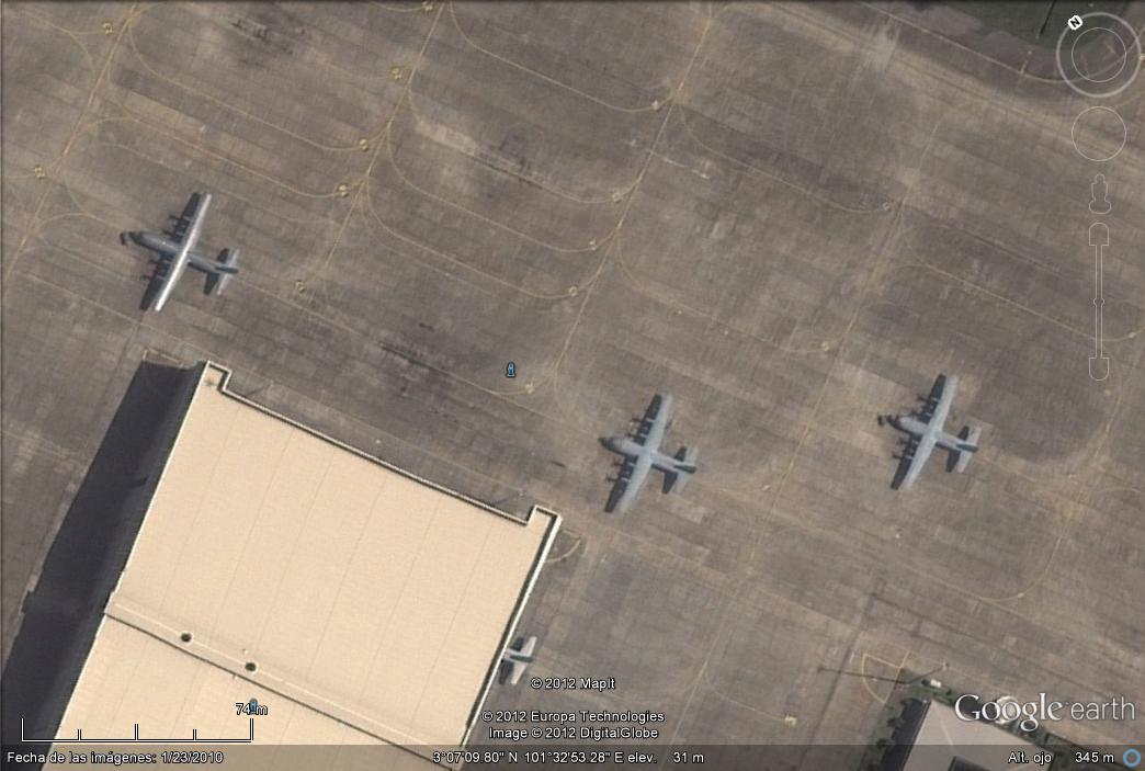 Aviones de Transporte - Subang - Malasia 1 - Lockheed C-130BZ Hercules - Pretoria - Sudafrica 🗺️ Foro Belico y Militar