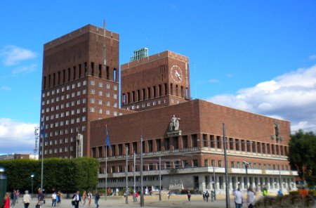 Ayuntamiento de Oslo, Rådhusplassen, Oslo, Noruega 1