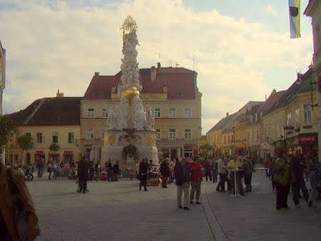 Baden, Hauptplatz, Austria 🗺️ Foro Europa 0