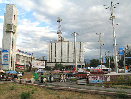 Aereopuerto de Bishkek, Kirguistan 2