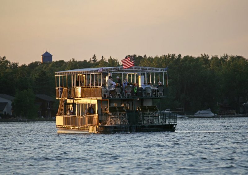 Breezy Belle Paddle Steamer, USA 0 - Dorothy & Megan barcos de paletas, USA 🗺️ Foro General de Google Earth