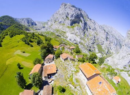 Bulnes, Asturias 0