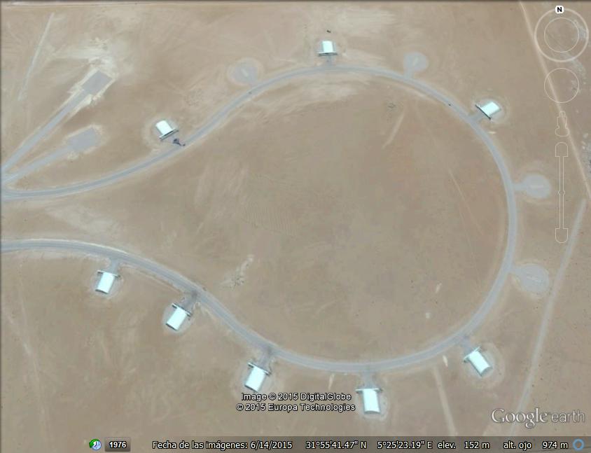 Bunkeres para aviones en Ouargla - Argelia 2 - Bunkeres muy bien camuflados en Hsinchu - Taiwan 🗺️ Foro Belico y Militar