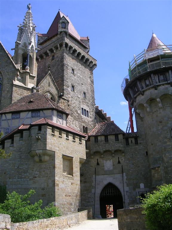 Burg Kreuzenstein 0 - Santa Eulalia de Sax 🗺️ Foro General de Google Earth