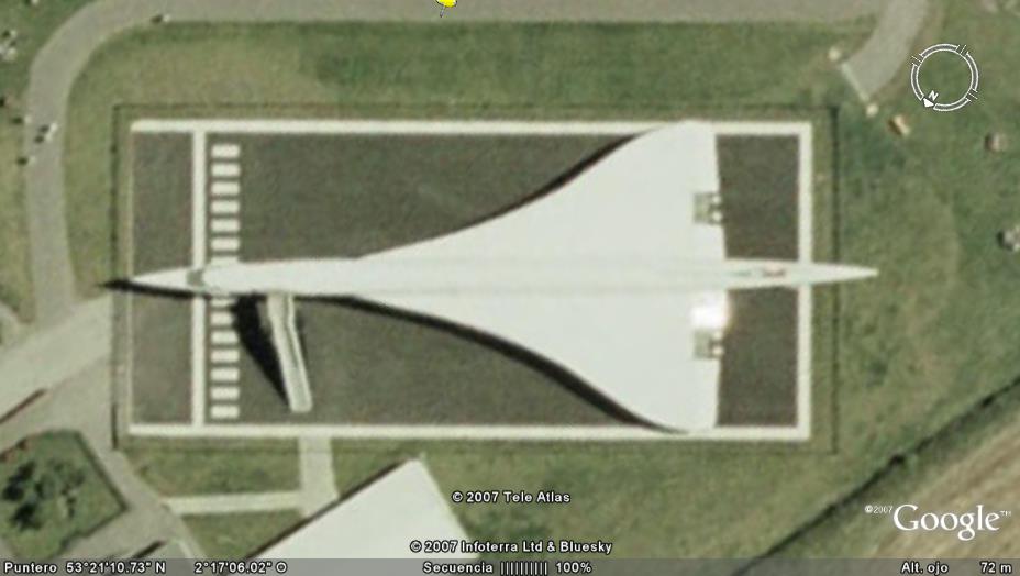 AVION ENCIMA DE AUTOPISTA 🗺️ Foro General de Google Earth 0